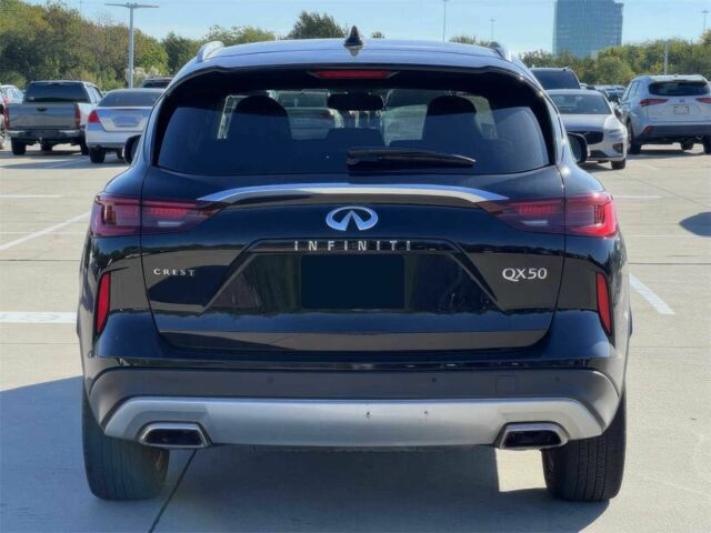 Черный Инфинити QX50, объемом двигателя 2 л и пробегом 19 тыс. км за 7300 $, фото 3 на Automoto.ua