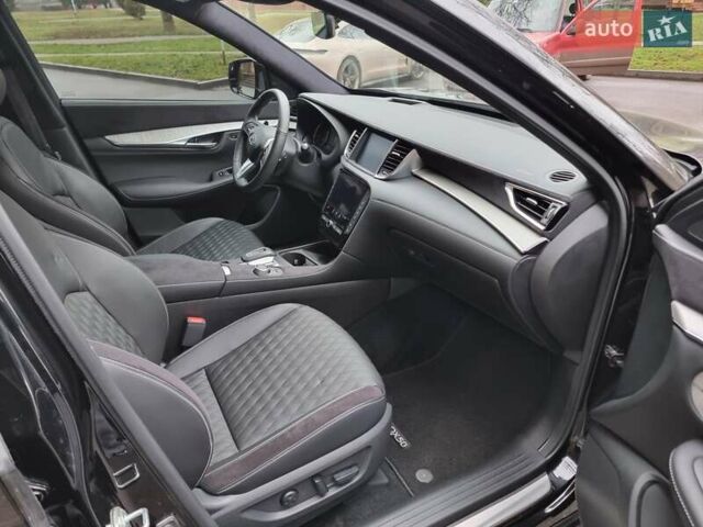 Черный Инфинити QX50, объемом двигателя 1.99 л и пробегом 1 тыс. км за 35000 $, фото 11 на Automoto.ua