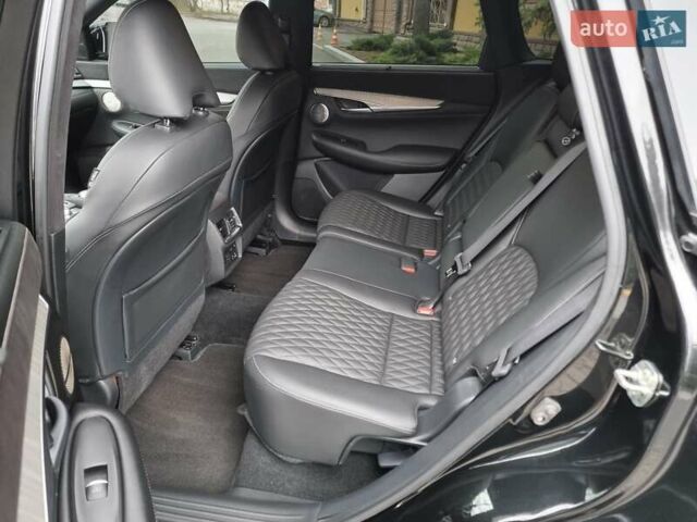 Черный Инфинити QX50, объемом двигателя 1.99 л и пробегом 1 тыс. км за 35000 $, фото 12 на Automoto.ua