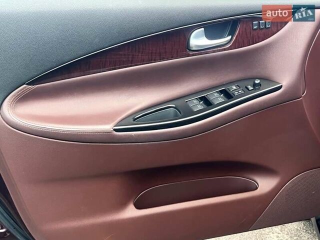 Коричневый Инфинити QX50, объемом двигателя 2.5 л и пробегом 56 тыс. км за 18500 $, фото 25 на Automoto.ua