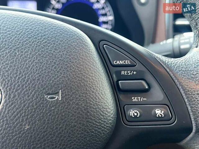 Коричневый Инфинити QX50, объемом двигателя 2.5 л и пробегом 56 тыс. км за 18500 $, фото 39 на Automoto.ua