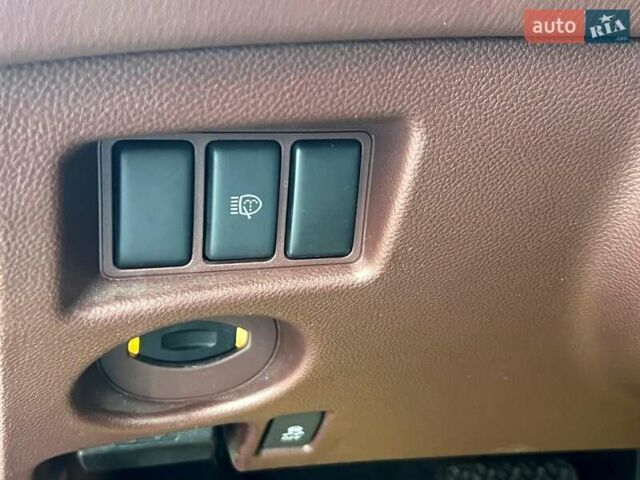 Коричневый Инфинити QX50, объемом двигателя 2.5 л и пробегом 56 тыс. км за 18500 $, фото 37 на Automoto.ua