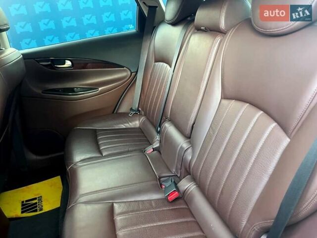 Коричневый Инфинити QX50, объемом двигателя 2.5 л и пробегом 56 тыс. км за 18500 $, фото 54 на Automoto.ua