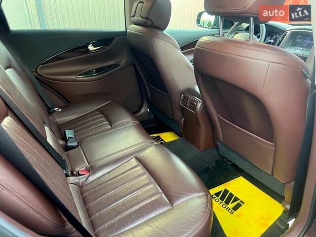 Коричневый Инфинити QX50, объемом двигателя 2.5 л и пробегом 56 тыс. км за 18500 $, фото 64 на Automoto.ua