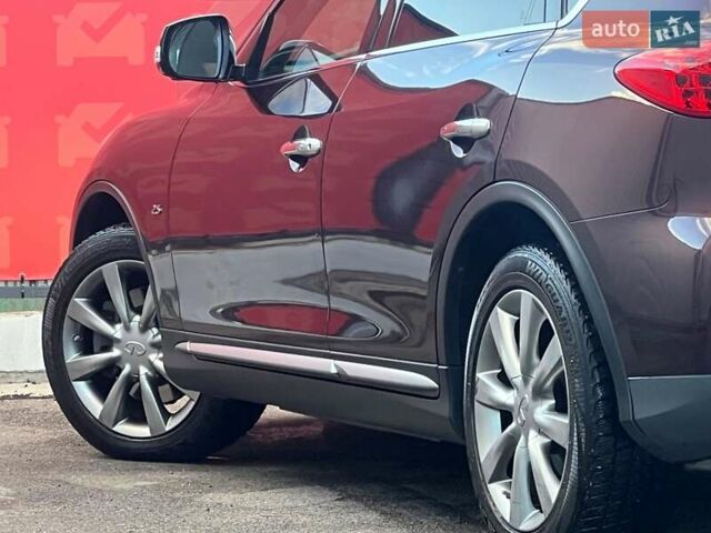 Коричневый Инфинити QX50, объемом двигателя 2.5 л и пробегом 56 тыс. км за 18500 $, фото 10 на Automoto.ua