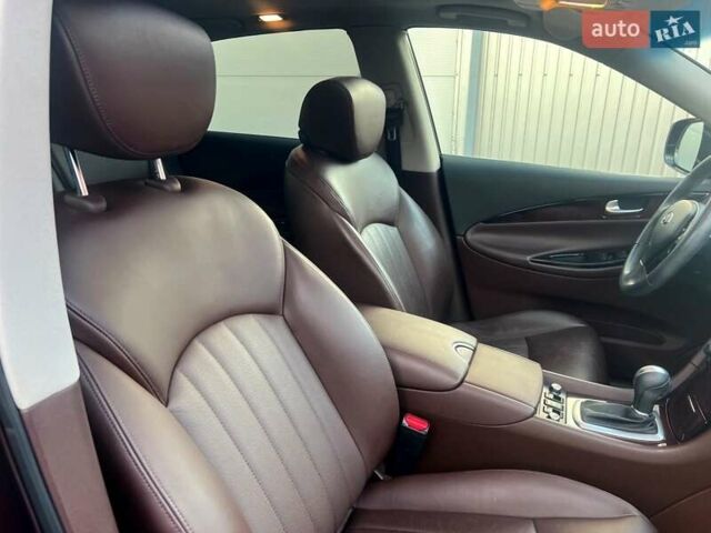 Коричневый Инфинити QX50, объемом двигателя 2.5 л и пробегом 56 тыс. км за 18500 $, фото 69 на Automoto.ua