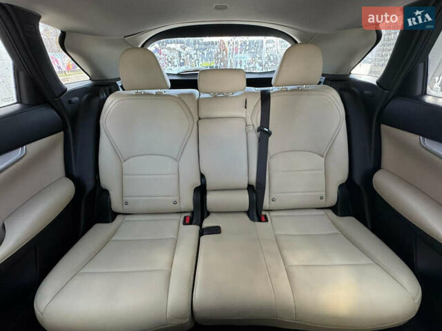 Коричневый Инфинити QX50, объемом двигателя 2 л и пробегом 65 тыс. км за 25000 $, фото 12 на Automoto.ua