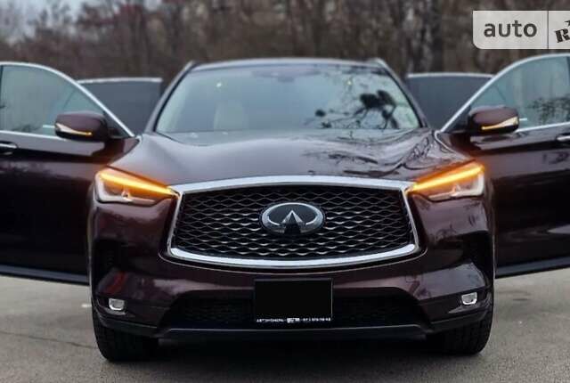 Коричневий Інфініті QX50, об'ємом двигуна 2 л та пробігом 70 тис. км за 31500 $, фото 4 на Automoto.ua