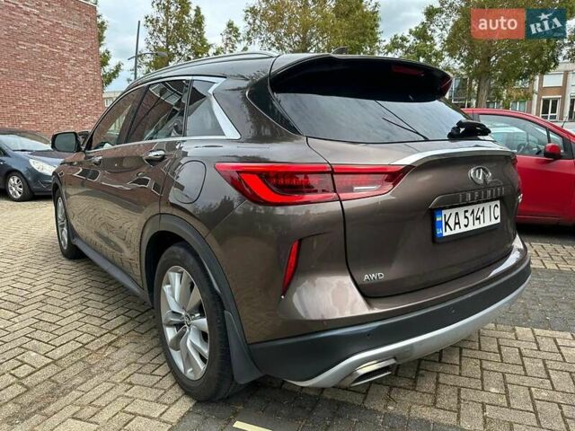 Коричневый Инфинити QX50, объемом двигателя 2 л и пробегом 92 тыс. км за 28000 $, фото 4 на Automoto.ua