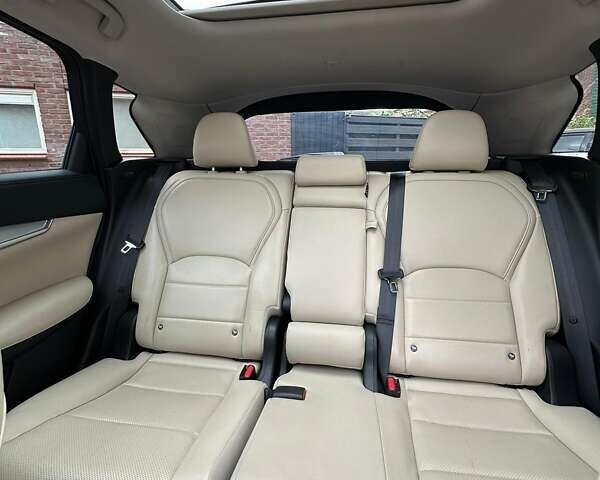 Коричневый Инфинити QX50, объемом двигателя 2 л и пробегом 92 тыс. км за 28000 $, фото 10 на Automoto.ua