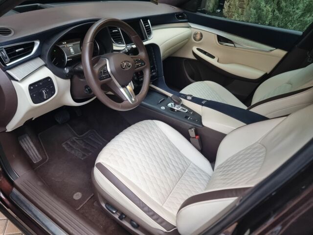 Коричневий Інфініті QX50, об'ємом двигуна 2 л та пробігом 117 тис. км за 24500 $, фото 7 на Automoto.ua