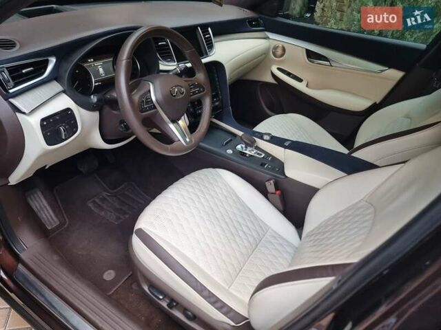 Коричневий Інфініті QX50, об'ємом двигуна 2 л та пробігом 119 тис. км за 25500 $, фото 3 на Automoto.ua