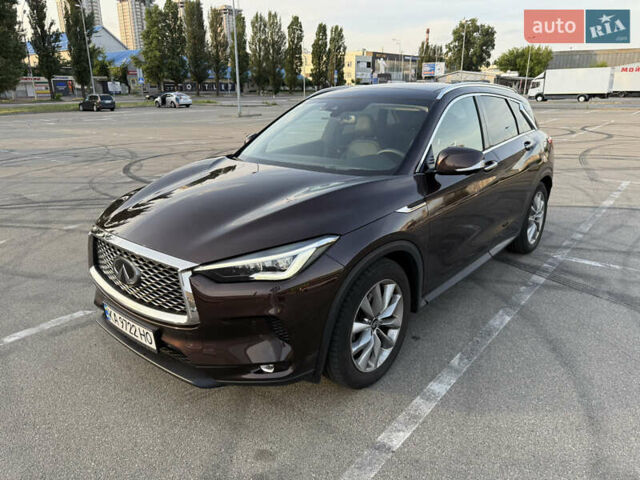 Коричневый Инфинити QX50, объемом двигателя 2 л и пробегом 22 тыс. км за 37799 $, фото 1 на Automoto.ua