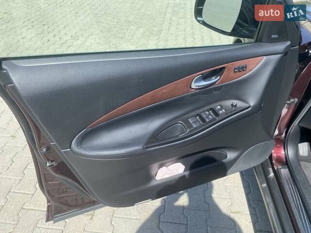 Красный Инфинити QX50, объемом двигателя 3.7 л и пробегом 59 тыс. км за 17800 $, фото 12 на Automoto.ua