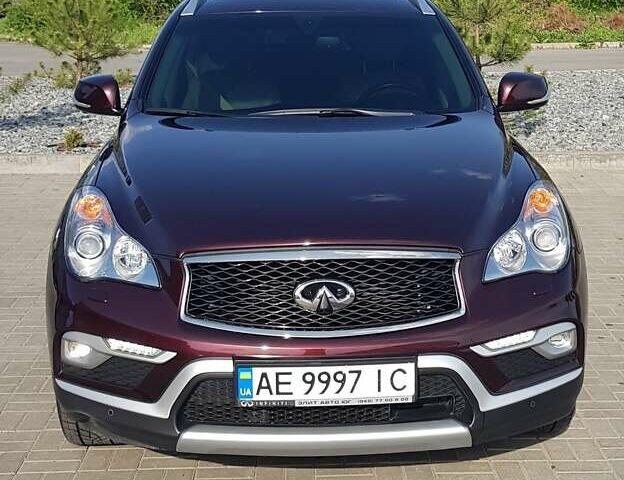 Червоний Інфініті QX50, об'ємом двигуна 2.5 л та пробігом 35 тис. км за 21000 $, фото 2 на Automoto.ua