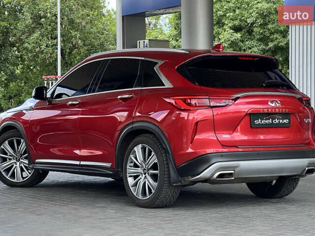 Червоний Інфініті QX50, об'ємом двигуна 2 л та пробігом 44 тис. км за 24999 $, фото 4 на Automoto.ua