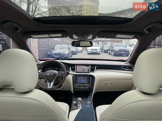 Червоний Інфініті QX50, об'ємом двигуна 2 л та пробігом 35 тис. км за 27699 $, фото 39 на Automoto.ua