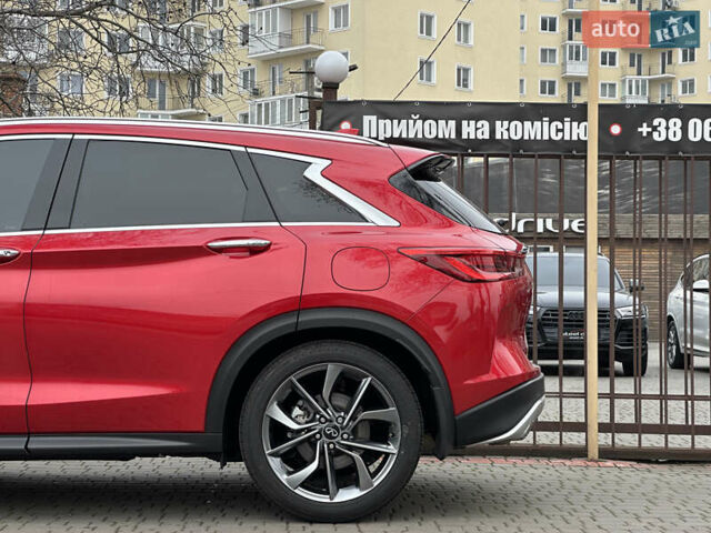 Червоний Інфініті QX50, об'ємом двигуна 2 л та пробігом 35 тис. км за 27699 $, фото 12 на Automoto.ua