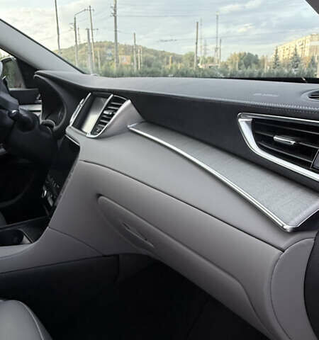 Красный Инфинити QX50, объемом двигателя 1.99 л и пробегом 26 тыс. км за 36000 $, фото 11 на Automoto.ua