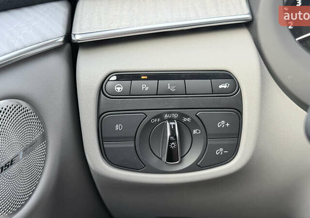 Красный Инфинити QX50, объемом двигателя 1.99 л и пробегом 26 тыс. км за 36000 $, фото 24 на Automoto.ua