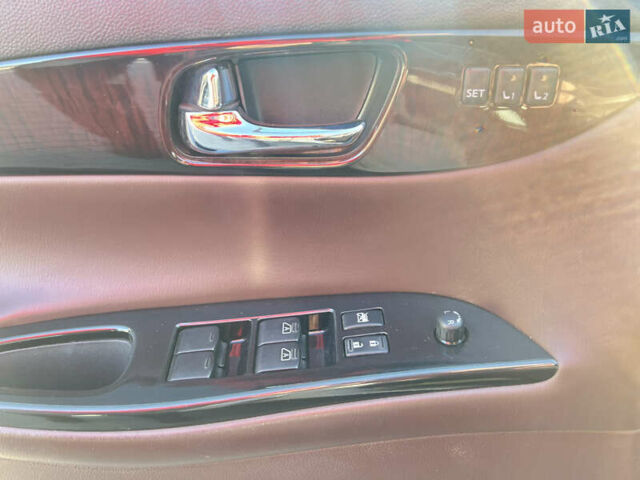 Инфинити QX50, объемом двигателя 3.7 л и пробегом 125 тыс. км за 13500 $, фото 6 на Automoto.ua