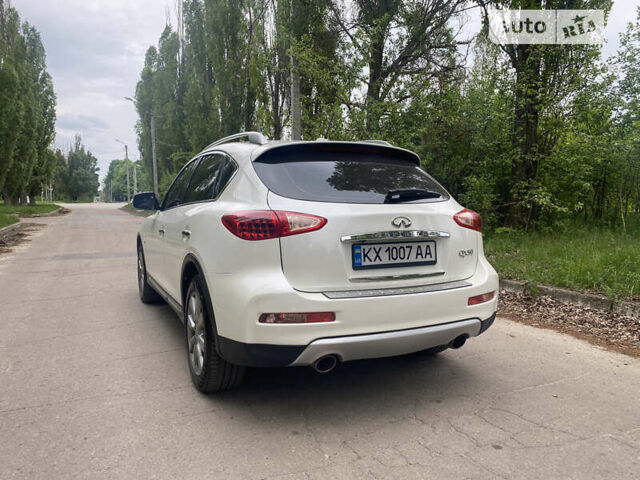 Інфініті QX50, об'ємом двигуна 3.7 л та пробігом 128 тис. км за 16300 $, фото 7 на Automoto.ua