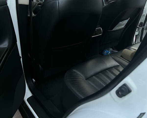 Инфинити QX50, объемом двигателя 3.7 л и пробегом 139 тыс. км за 15999 $, фото 5 на Automoto.ua