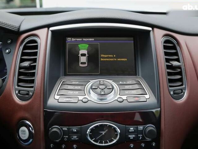 Інфініті QX50, об'ємом двигуна 2.5 л та пробігом 18 тис. км за 21900 $, фото 17 на Automoto.ua