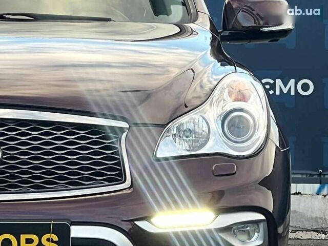 Инфинити QX50, объемом двигателя 2.5 л и пробегом 56 тыс. км за 18500 $, фото 7 на Automoto.ua