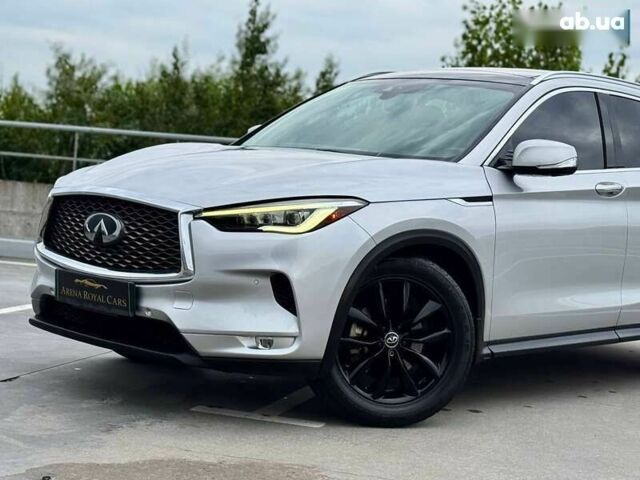 Інфініті QX50, об'ємом двигуна 2 л та пробігом 84 тис. км за 20990 $, фото 6 на Automoto.ua