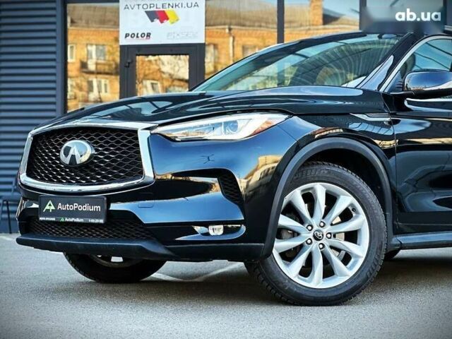 Инфинити QX50, объемом двигателя 2 л и пробегом 53 тыс. км за 22999 $, фото 3 на Automoto.ua