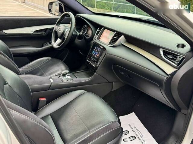 Инфинити QX50, объемом двигателя 2 л и пробегом 84 тыс. км за 19990 $, фото 26 на Automoto.ua