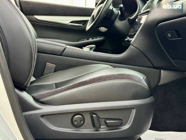 Інфініті QX50, об'ємом двигуна 2 л та пробігом 84 тис. км за 20990 $, фото 25 на Automoto.ua