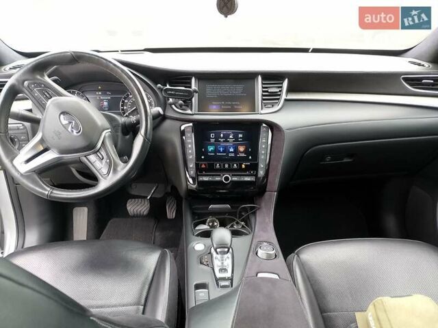Инфинити QX50, объемом двигателя 2 л и пробегом 112 тыс. км за 25500 $, фото 9 на Automoto.ua