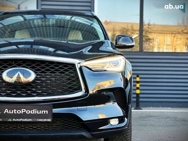 Инфинити QX50, объемом двигателя 2 л и пробегом 53 тыс. км за 21999 $, фото 4 на Automoto.ua