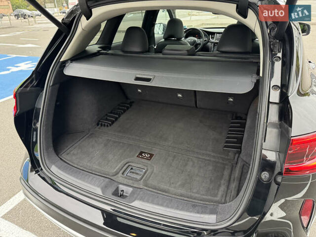 Инфинити QX50, объемом двигателя 2 л и пробегом 76 тыс. км за 21500 $, фото 29 на Automoto.ua