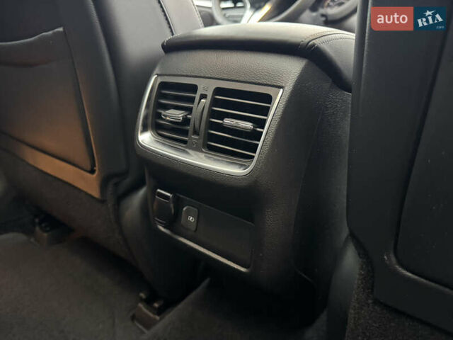 Инфинити QX50, объемом двигателя 2 л и пробегом 76 тыс. км за 21500 $, фото 26 на Automoto.ua