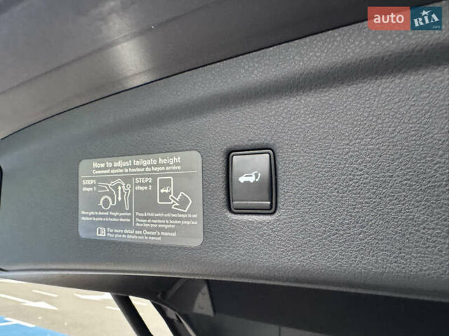 Инфинити QX50, объемом двигателя 2 л и пробегом 76 тыс. км за 21500 $, фото 30 на Automoto.ua