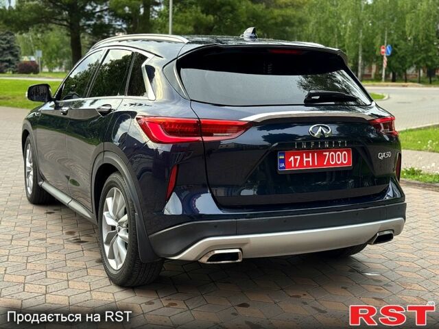 Інфініті QX50, об'ємом двигуна 2 л та пробігом 57 тис. км за 21200 $, фото 6 на Automoto.ua