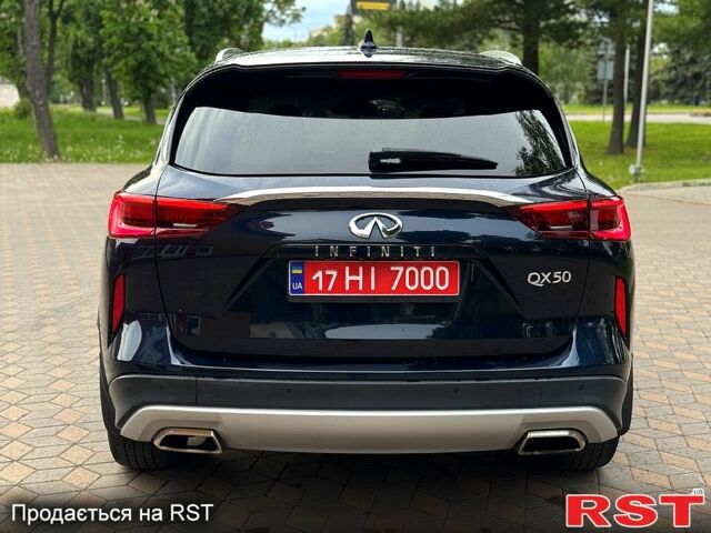 Інфініті QX50, об'ємом двигуна 2 л та пробігом 57 тис. км за 21200 $, фото 7 на Automoto.ua