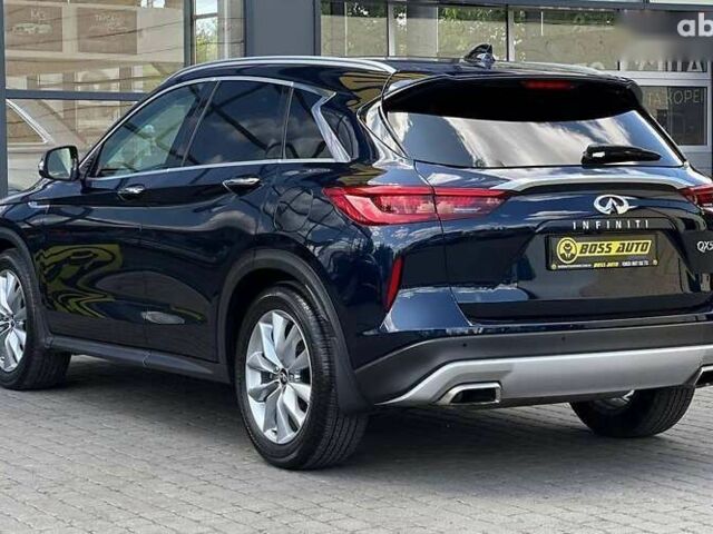 Інфініті QX50, об'ємом двигуна 2 л та пробігом 14 тис. км за 31000 $, фото 3 на Automoto.ua