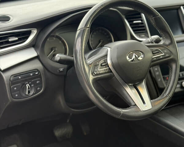 Інфініті QX50, об'ємом двигуна 2 л та пробігом 127 тис. км за 30000 $, фото 34 на Automoto.ua
