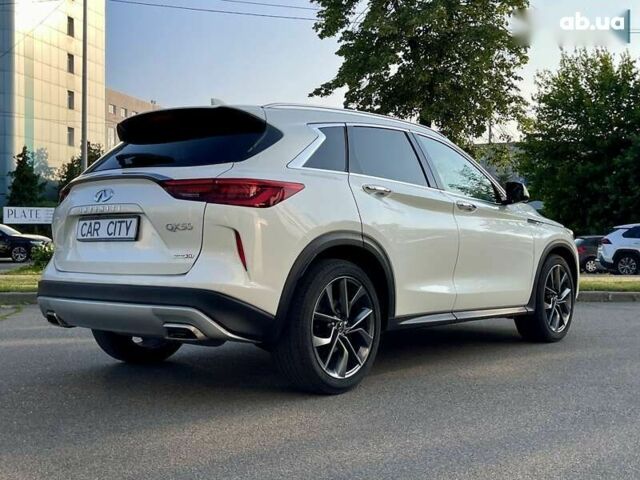 Инфинити QX50, объемом двигателя 2 л и пробегом 34 тыс. км за 34999 $, фото 7 на Automoto.ua