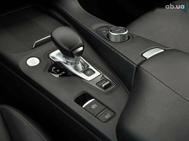 Инфинити QX50, объемом двигателя 2 л и пробегом 30 тыс. км за 25800 $, фото 28 на Automoto.ua