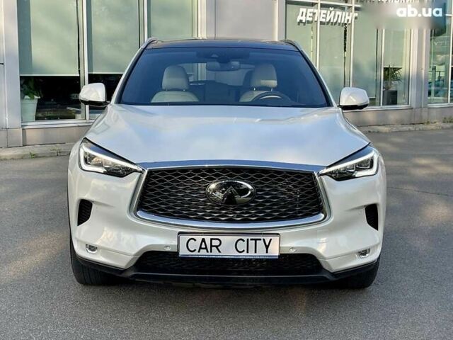 Инфинити QX50, объемом двигателя 2 л и пробегом 34 тыс. км за 34999 $, фото 1 на Automoto.ua