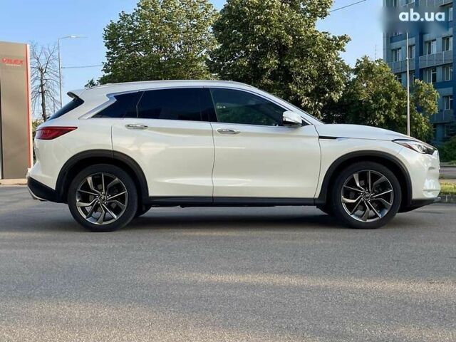 Инфинити QX50, объемом двигателя 2 л и пробегом 34 тыс. км за 34999 $, фото 6 на Automoto.ua