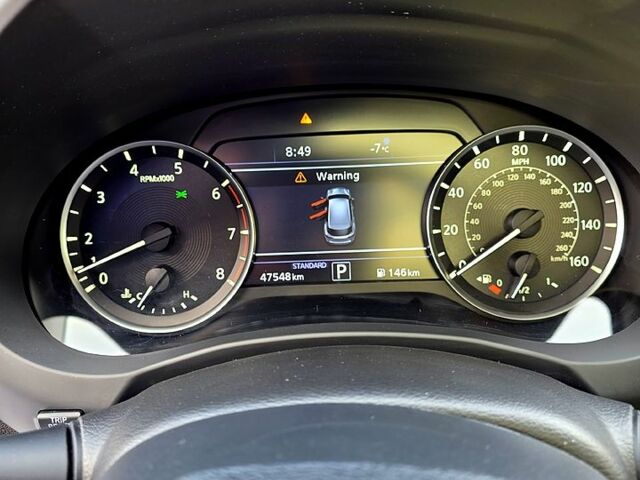 Инфинити QX50, объемом двигателя 2 л и пробегом 50 тыс. км за 29900 $, фото 3 на Automoto.ua