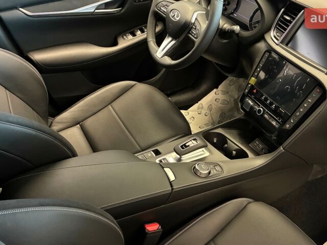 Инфинити QX50, объемом двигателя 2 л и пробегом 0 тыс. км за 57733 $, фото 18 на Automoto.ua