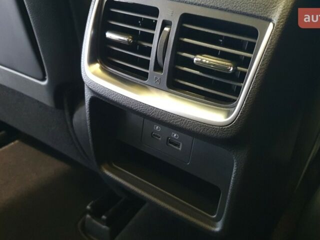 Инфинити QX50, объемом двигателя 2 л и пробегом 0 тыс. км за 44644 $, фото 45 на Automoto.ua