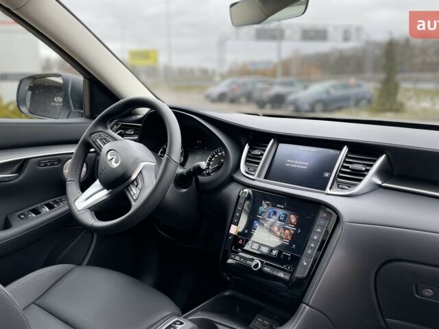 Инфинити QX50, объемом двигателя 2 л и пробегом 0 тыс. км за 51725 $, фото 6 на Automoto.ua